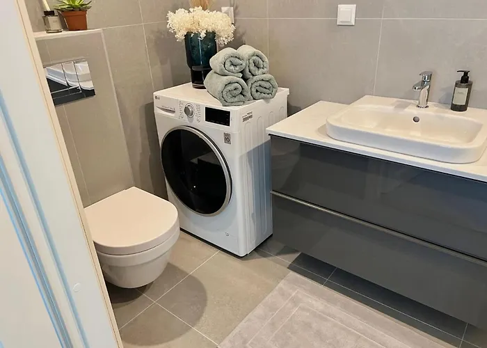 Apartament Brand New Centre Apartment, Free Parking Spot